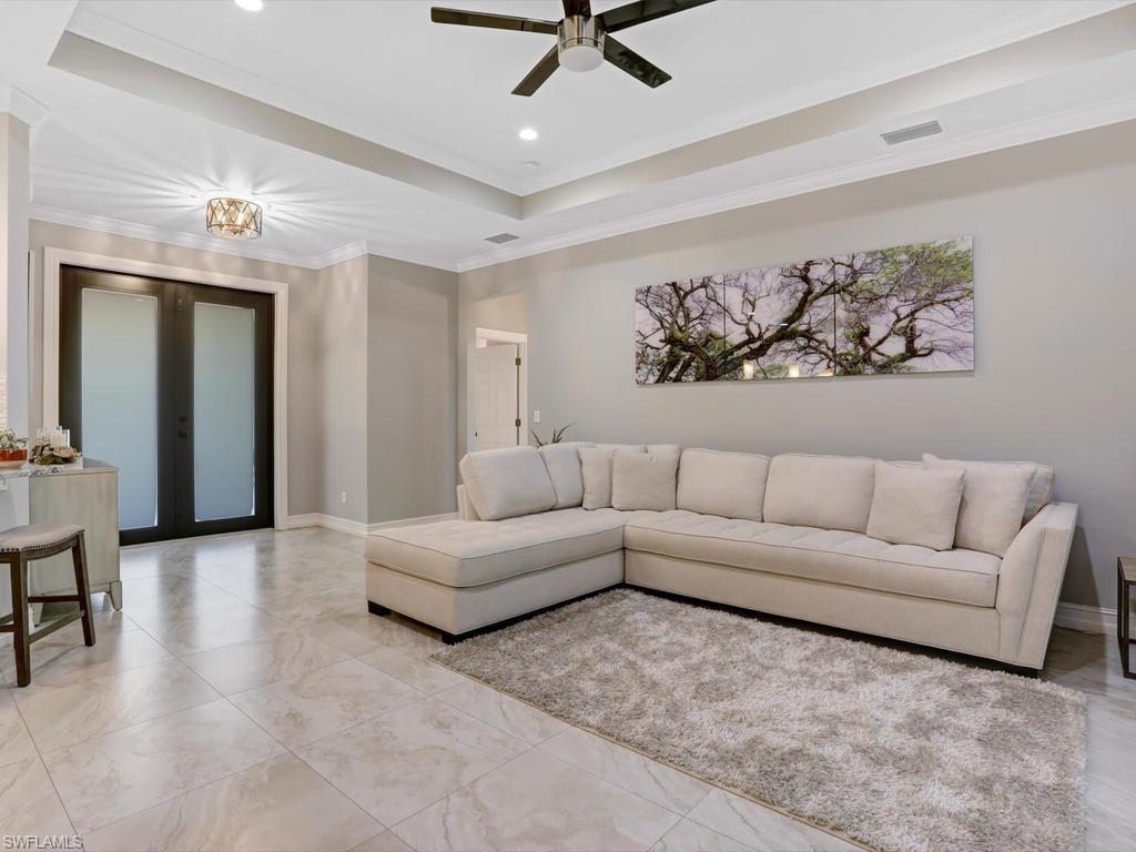 GOLDEN GATE ESTATES - Residential