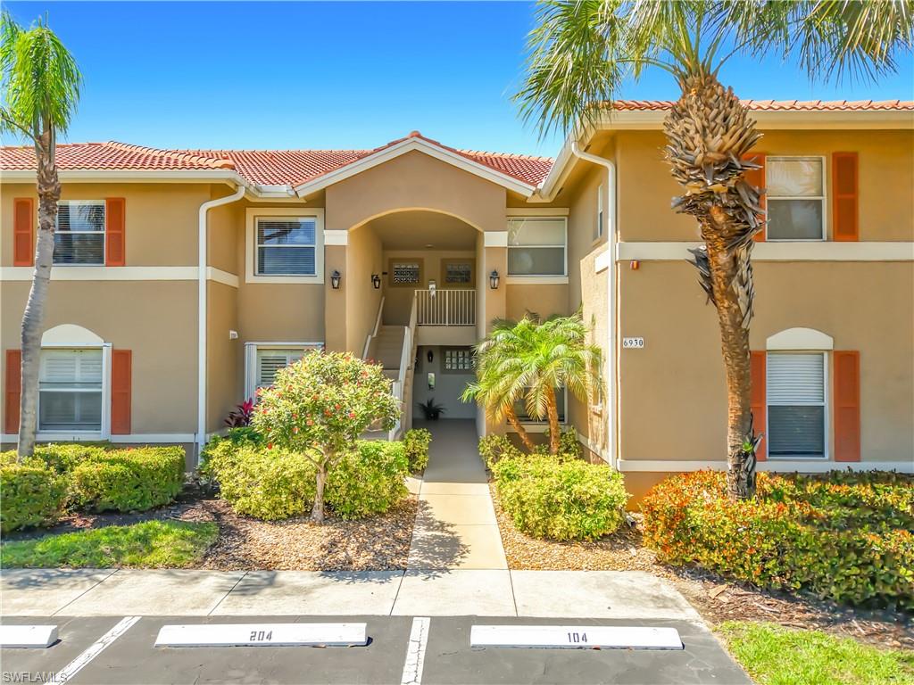 HUNTINGTON LAKES - Residential