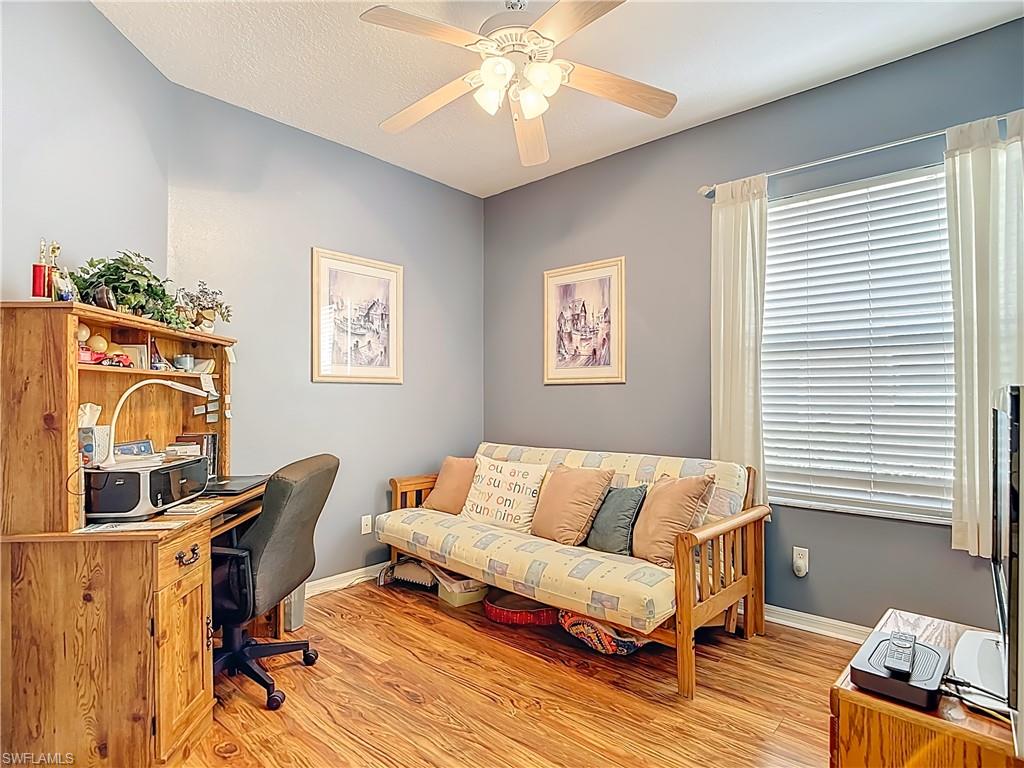 HUNTINGTON LAKES - Residential