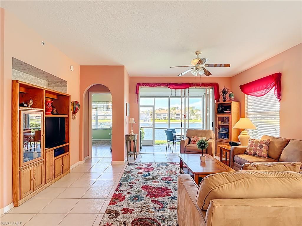 HUNTINGTON LAKES - Residential