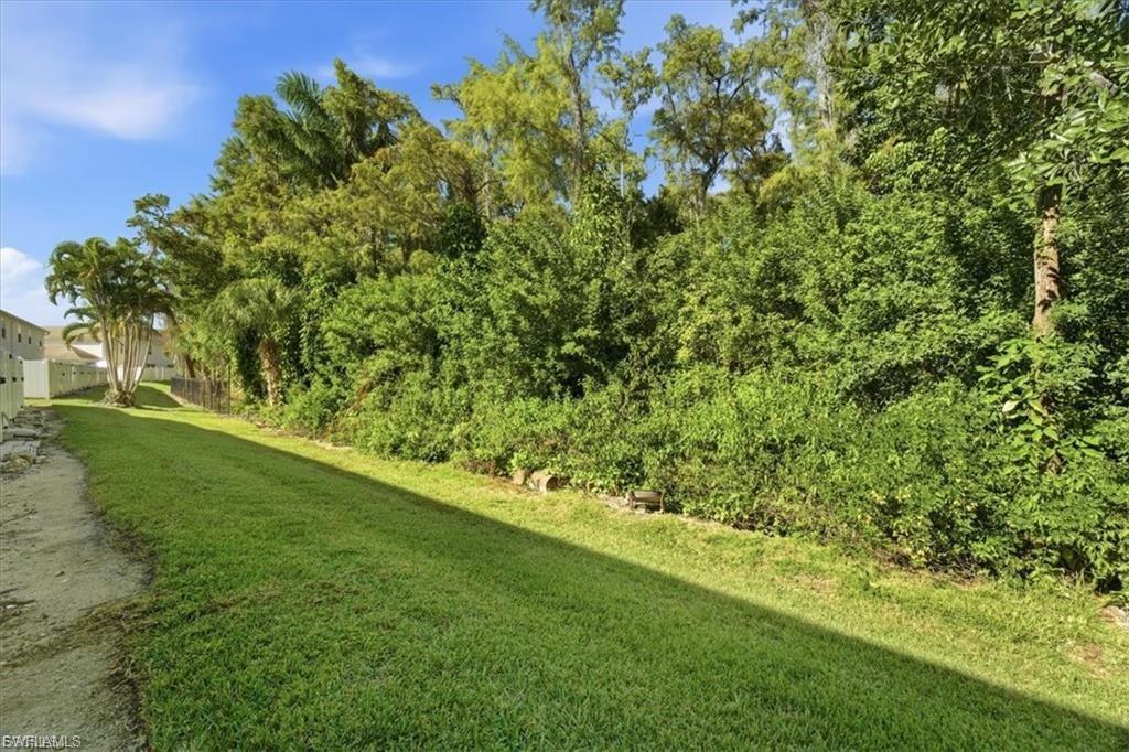 FOREST LAKE TOWNHOMES - Residential Lease