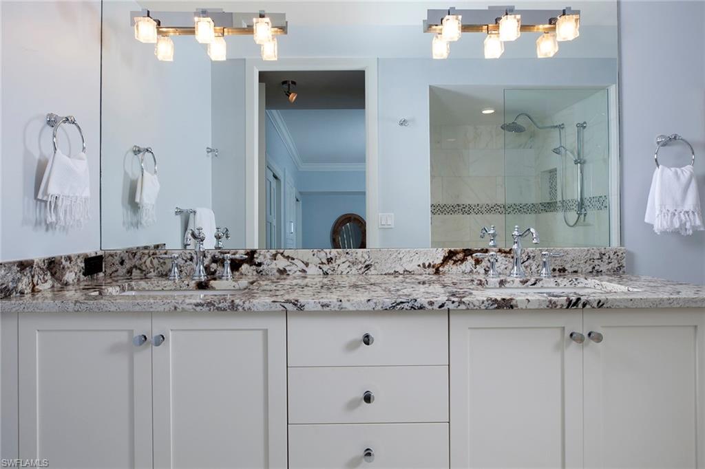 BAY TERRACE - Residential