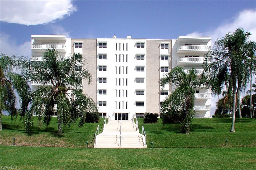 BAY TERRACE - Residential