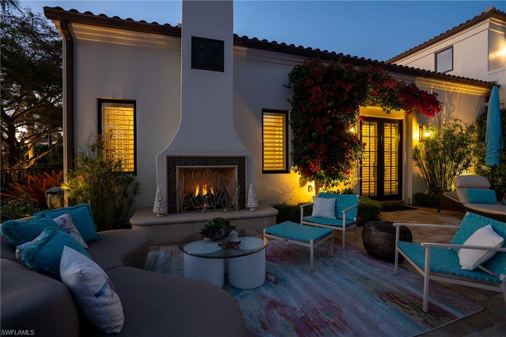 LUCARNO - Residential