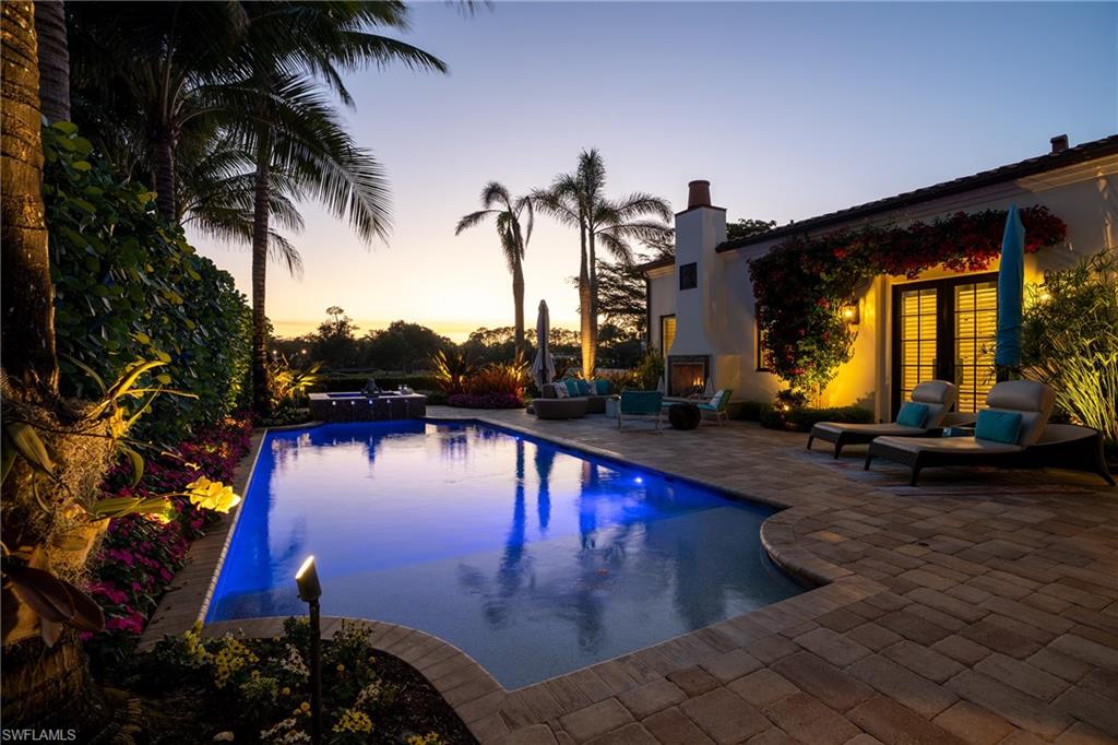 LUCARNO - Residential