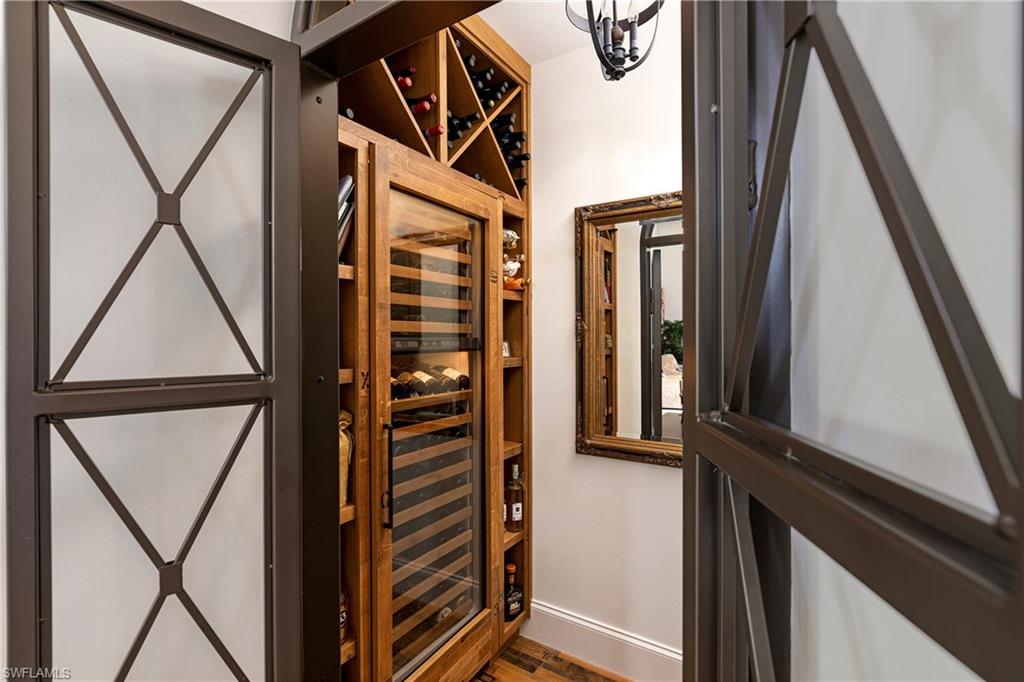 LUCARNO - Residential