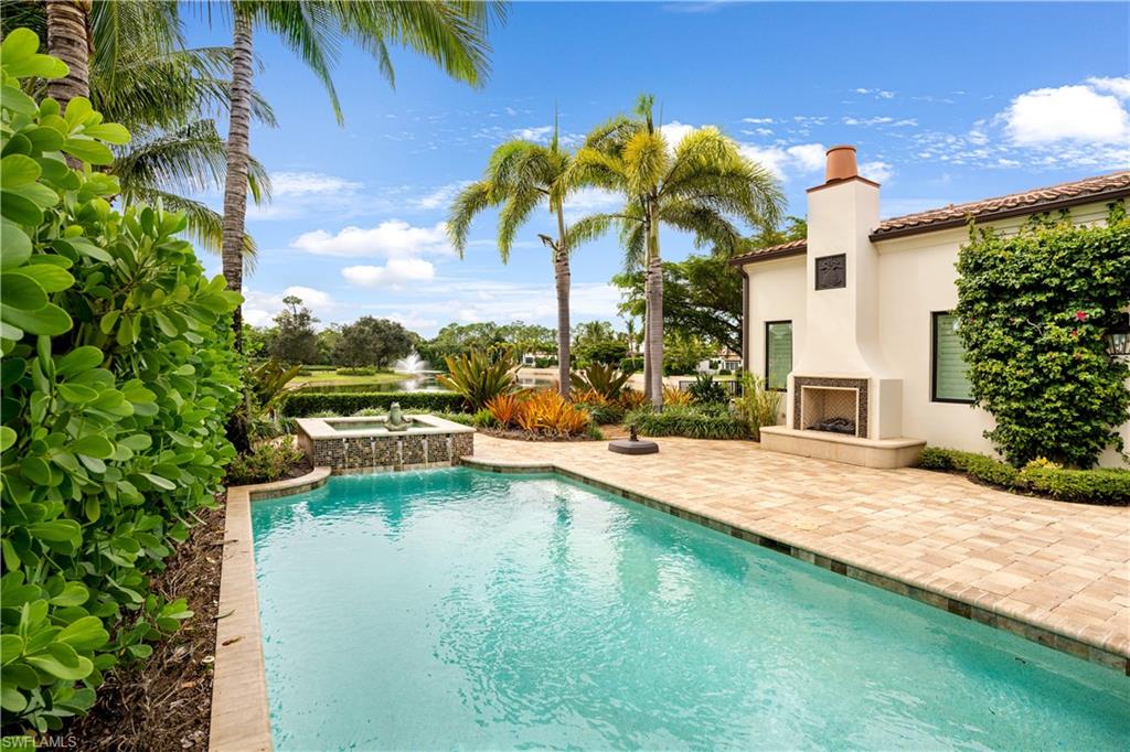 LUCARNO - Residential