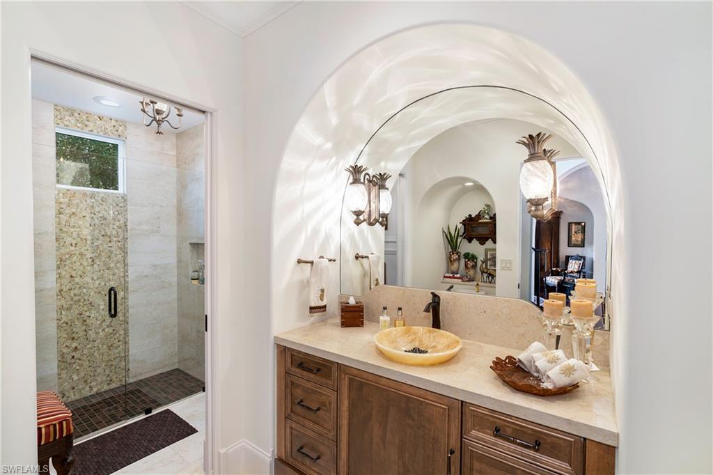 LUCARNO - Residential