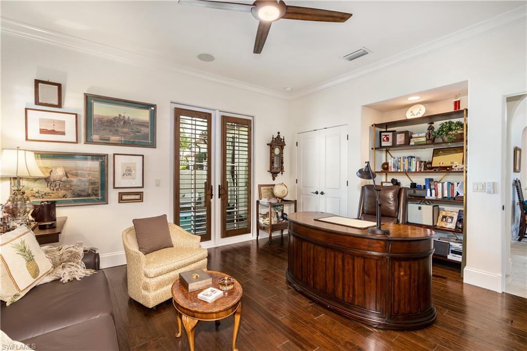 LUCARNO - Residential