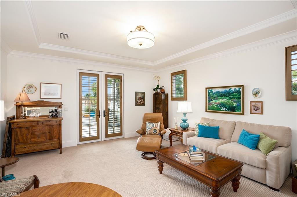 LUCARNO - Residential