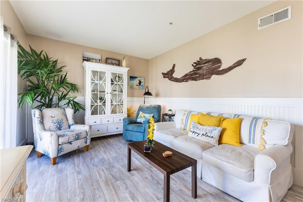 BEACH WALK CONDO - Residential Lease