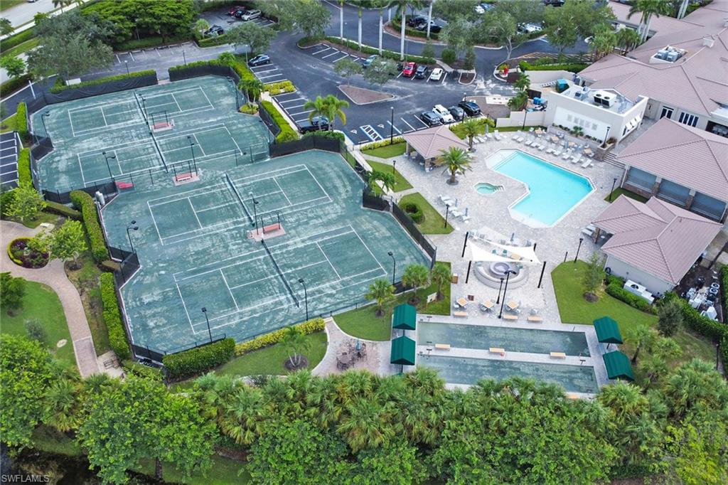 HIDDEN LAKES - Residential