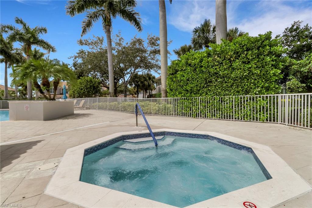 HIDDEN LAKES - Residential