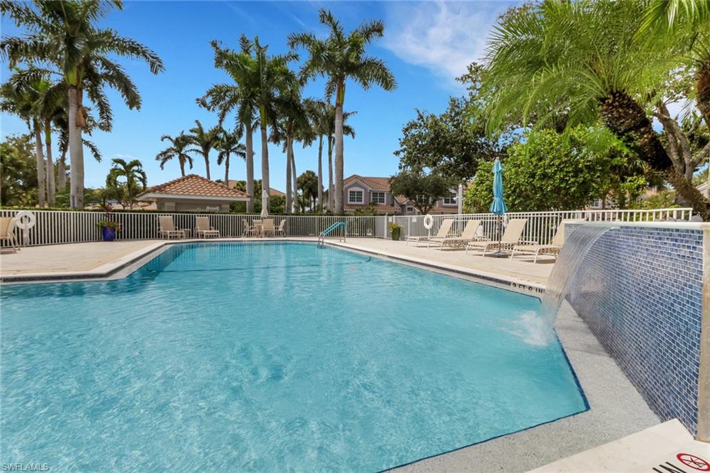 HIDDEN LAKES - Residential