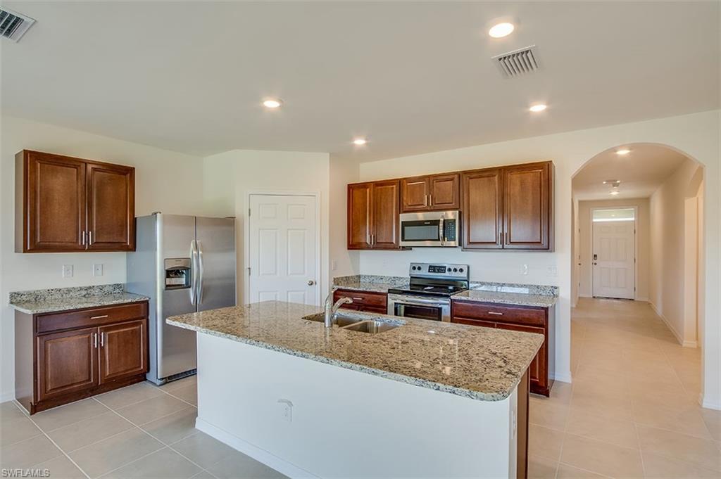 MAGNOLIA LANDING - Residential