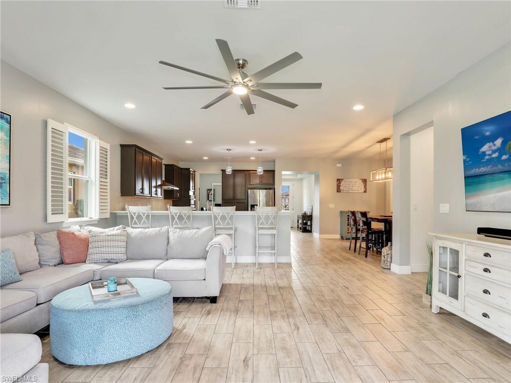 COMPASS LANDING - Residential