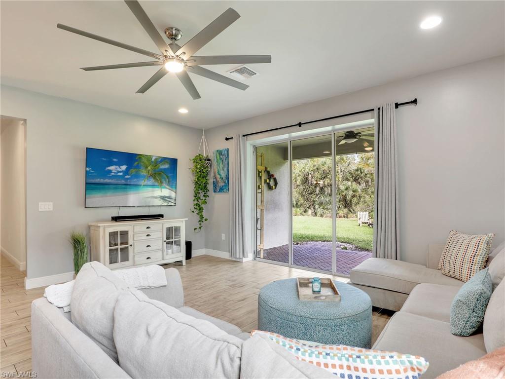 COMPASS LANDING - Residential