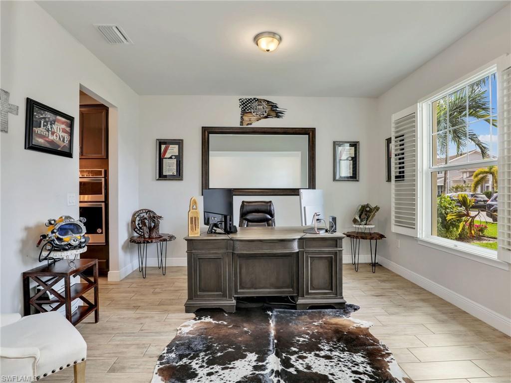 COMPASS LANDING - Residential