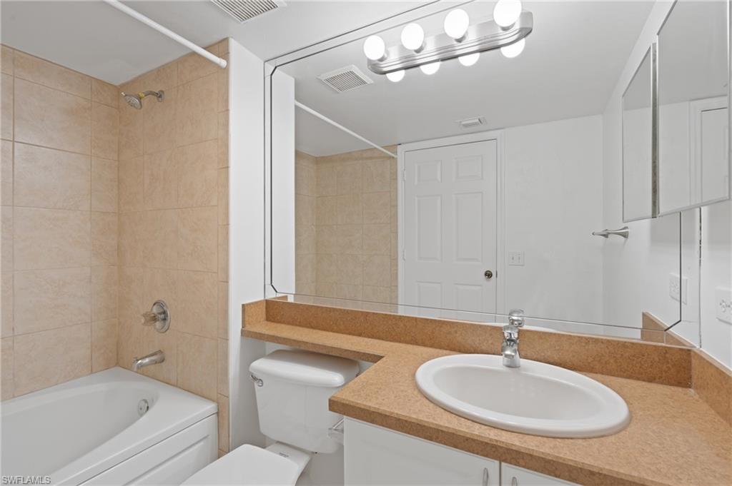 SAN MIRAGE - Residential Lease