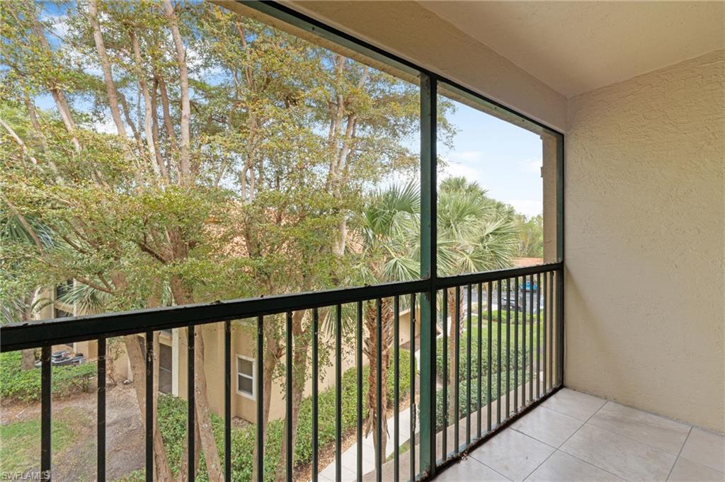 SAN MIRAGE - Residential Lease