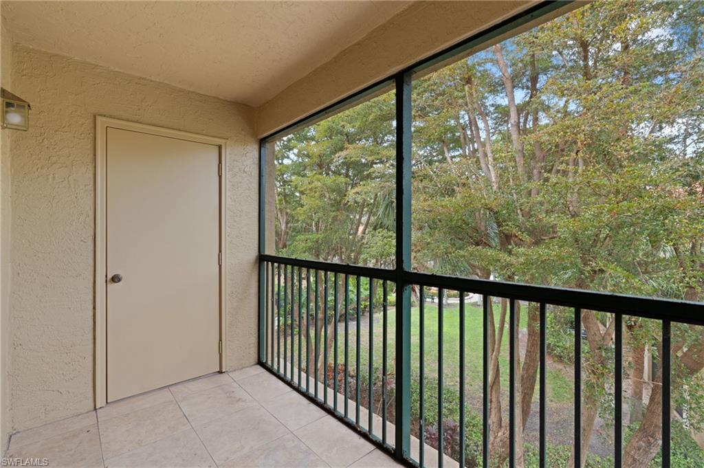 SAN MIRAGE - Residential Lease
