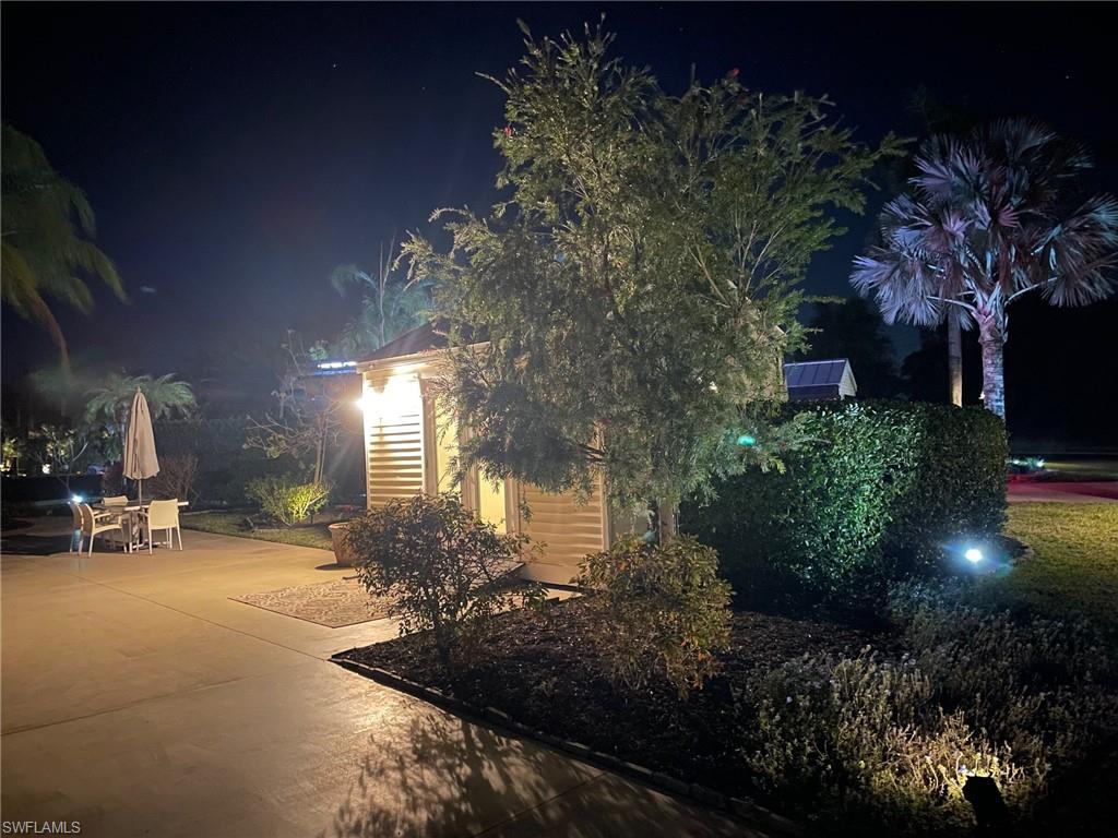 RIVERBEND MOTORCOACH RESORT - Land