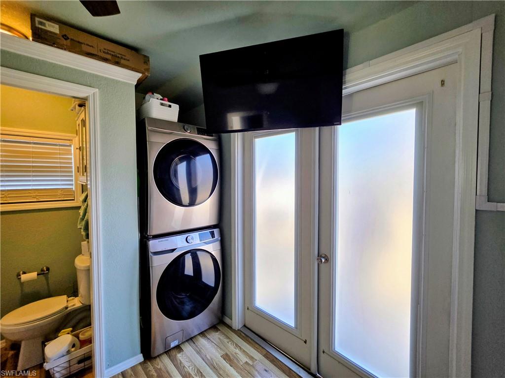 RIVERBEND MOTORCOACH RESORT - Land