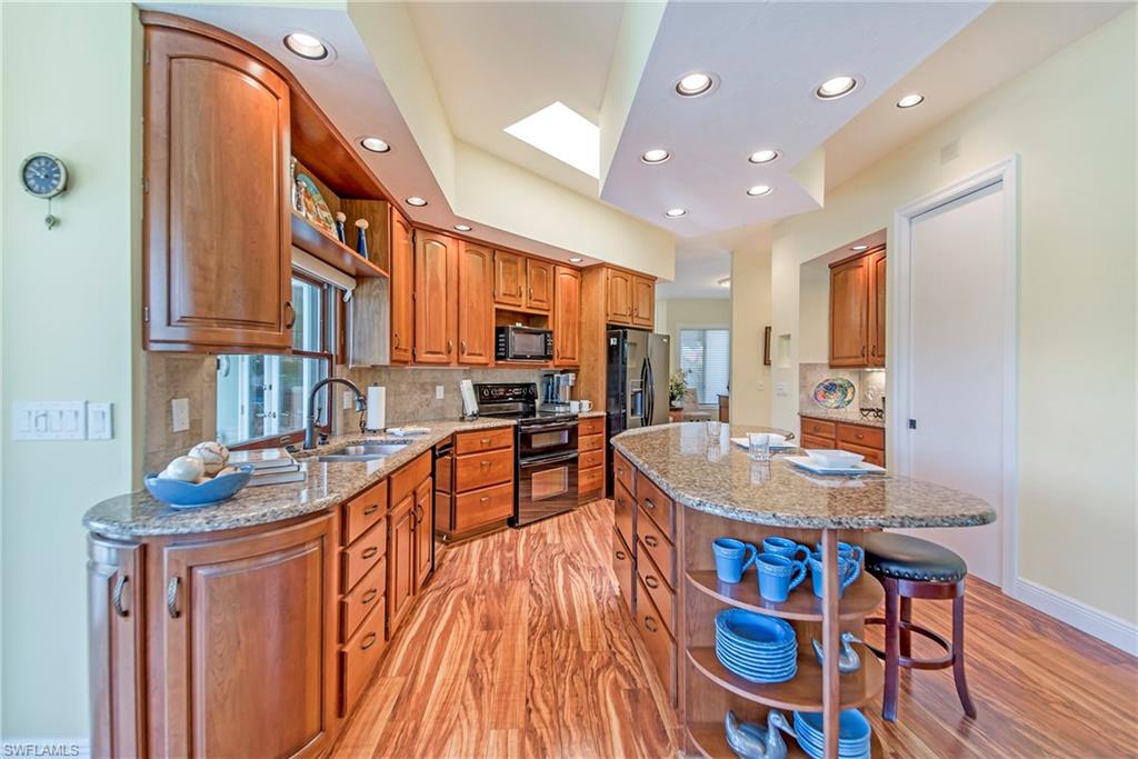 EAGLE RIDGE - Residential