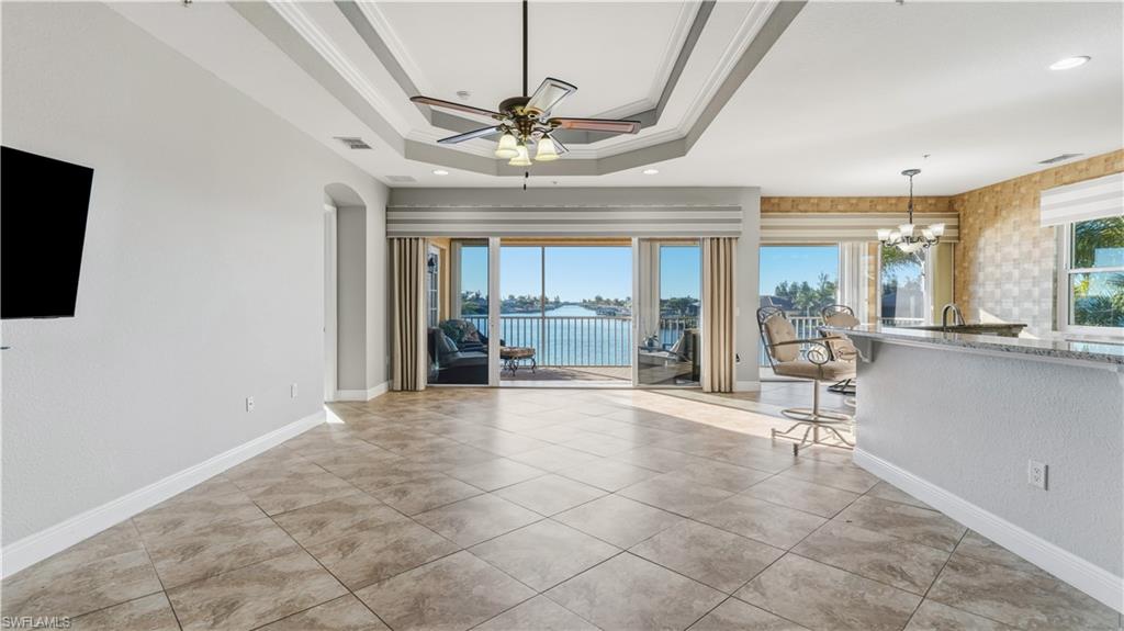 BLUE WATER - Residential