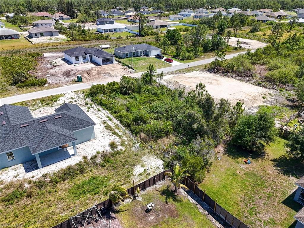 LEHIGH ACRES - Land