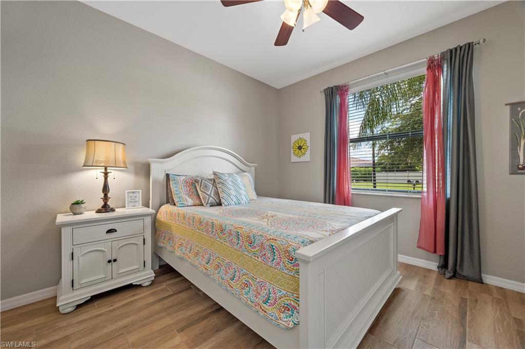 PROMENADE WEST - Residential