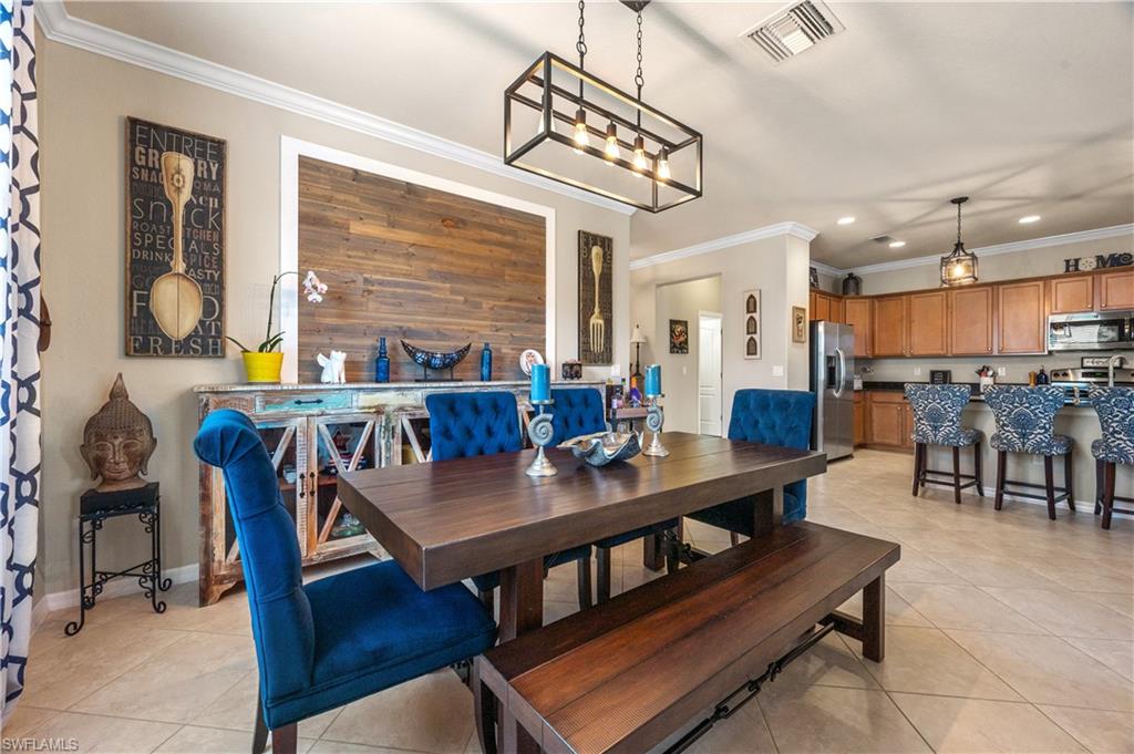 PROMENADE WEST - Residential