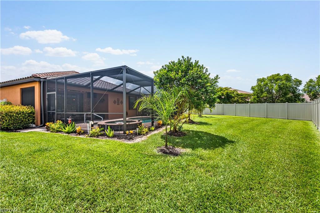 PROMENADE WEST - Residential