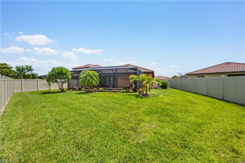 PROMENADE WEST - Residential