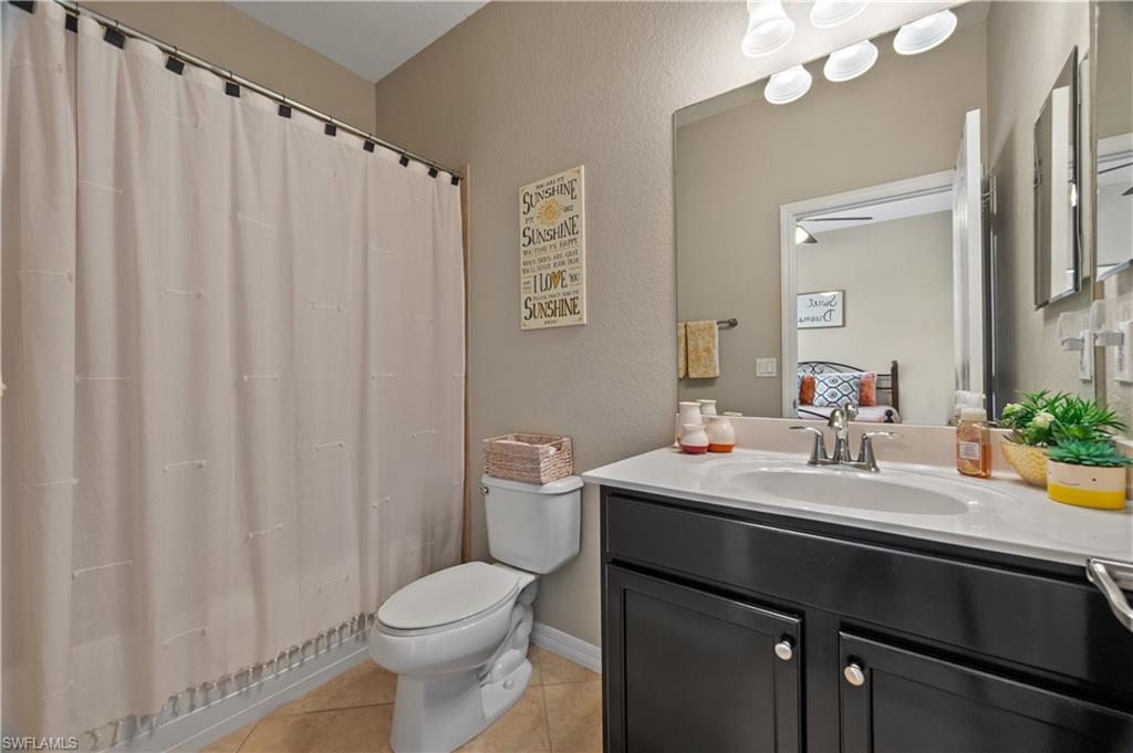 PROMENADE WEST - Residential