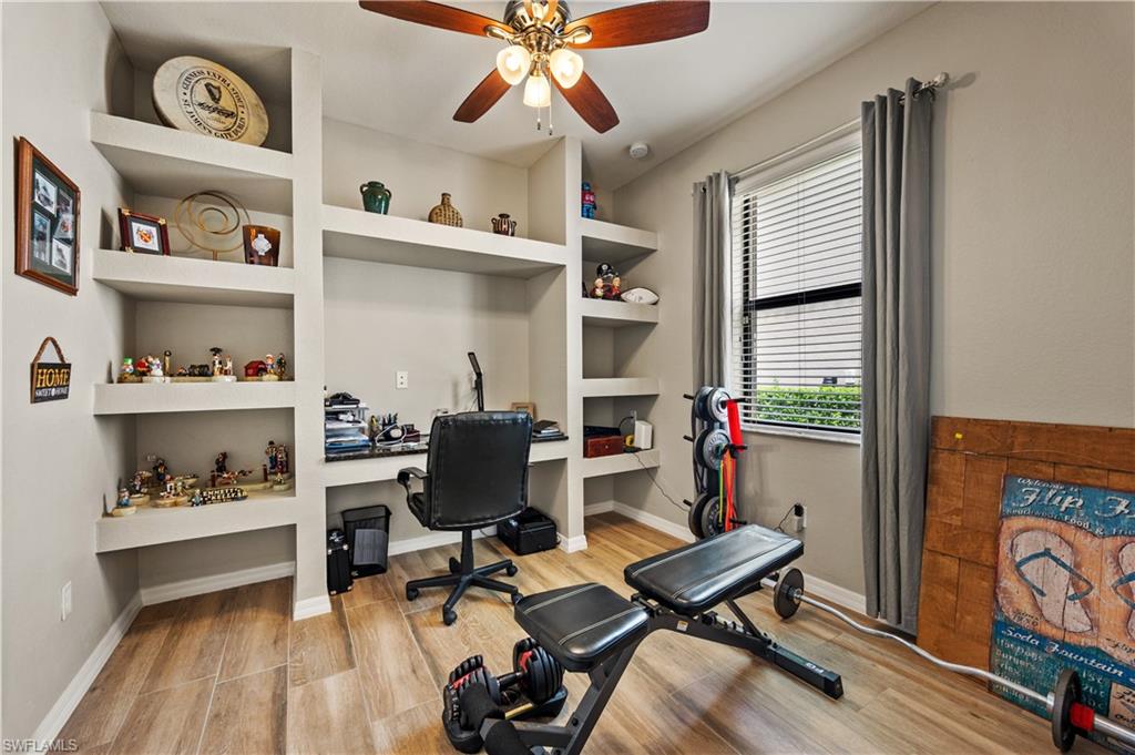 PROMENADE WEST - Residential