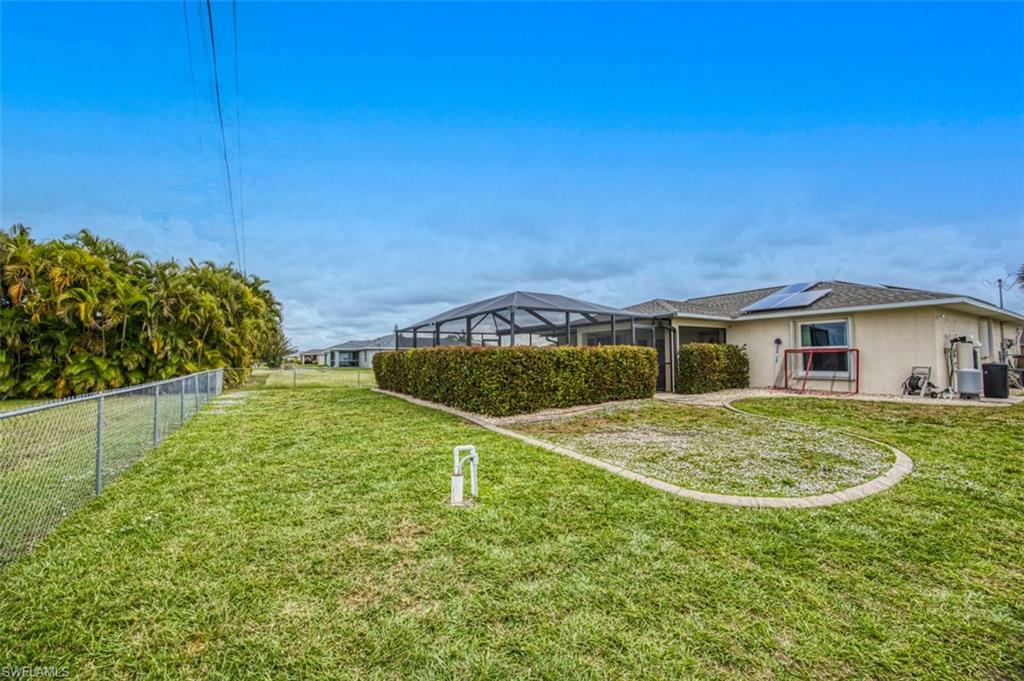 CAPE CORAL - Residential