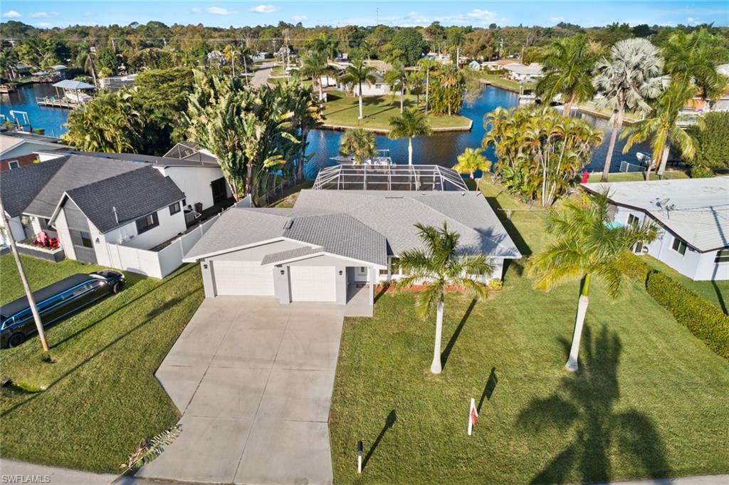 BLUE WATER SHORES - Residential