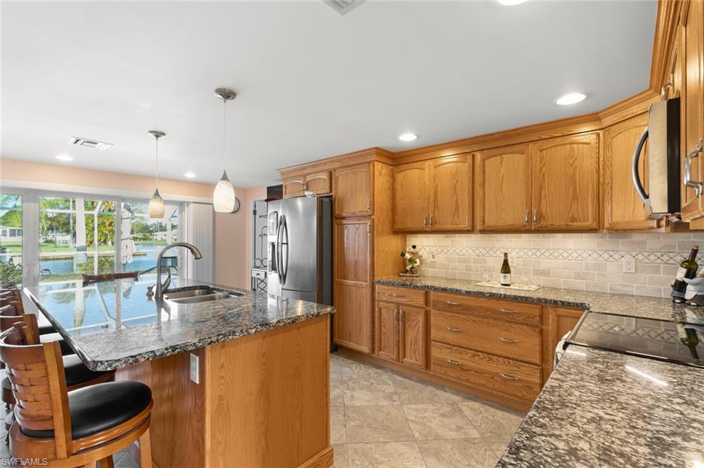 BLUE WATER SHORES - Residential