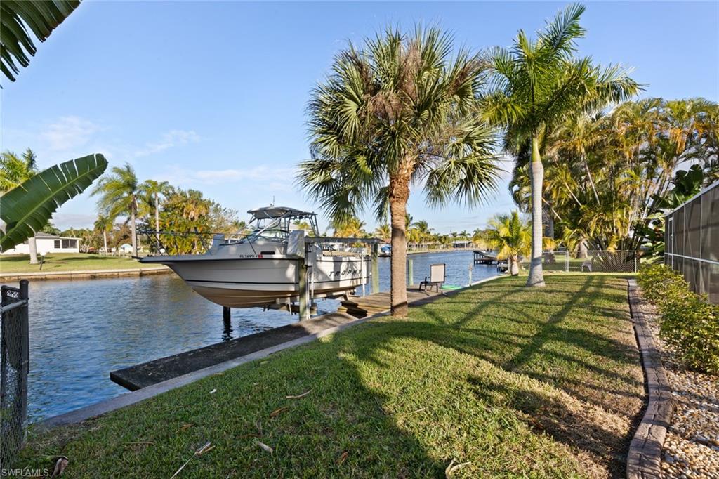 BLUE WATER SHORES - Residential