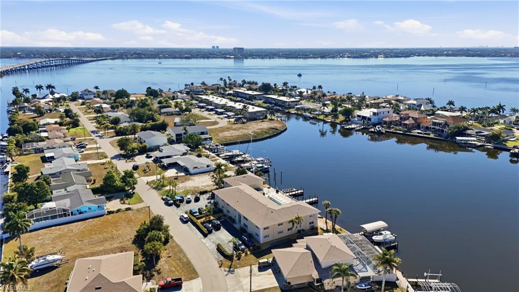 CORAL CAY CONDO - Residential