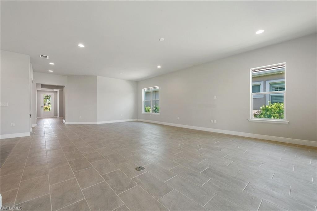 COMPASS LANDING - Residential