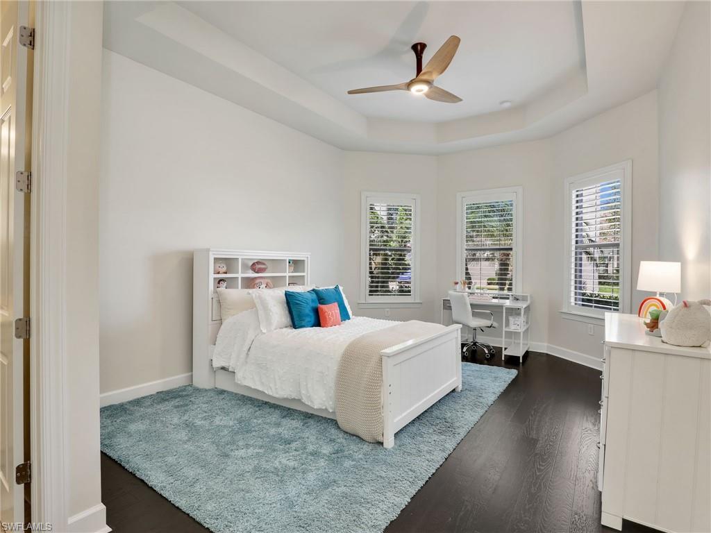 CAMDEN LAKES - Residential