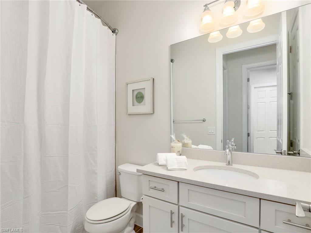 CAMDEN LAKES - Residential