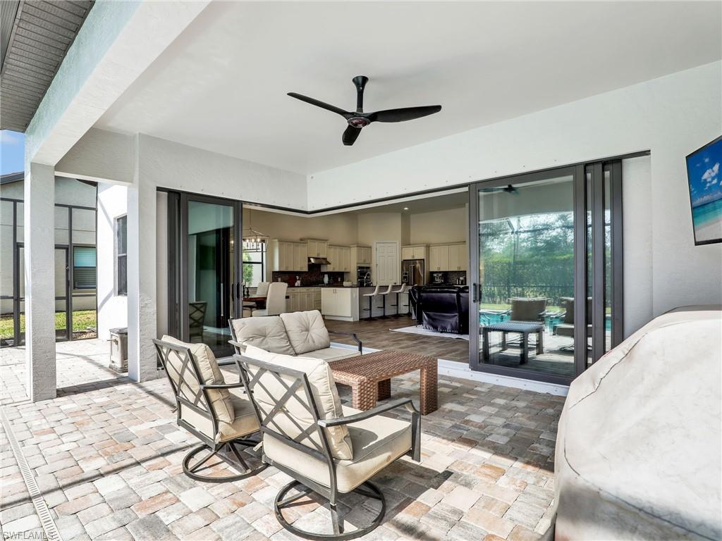 CAMDEN LAKES - Residential