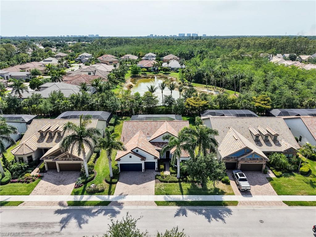 CAMDEN LAKES - Residential