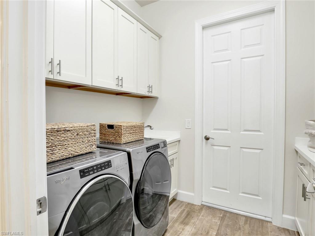 CAMDEN LAKES - Residential