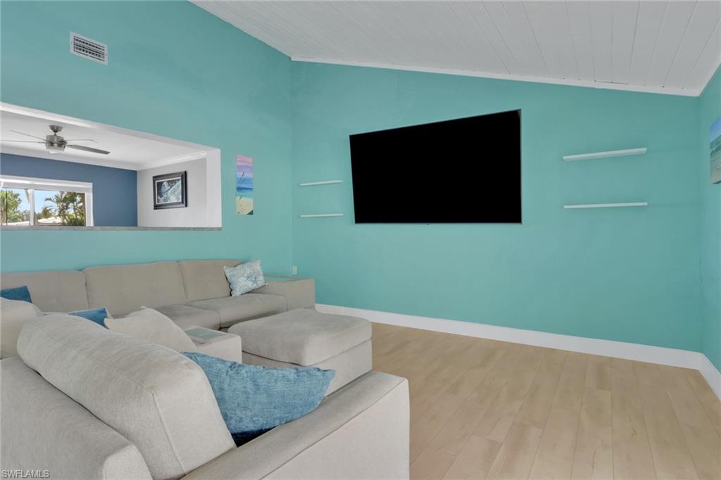 SUNSET COVE - Residential