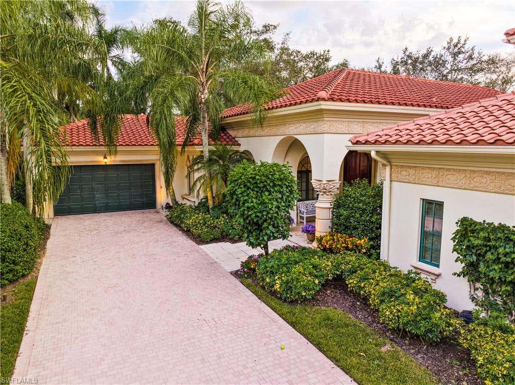 Photo of 2638 TRILLIUM WAY, NAPLES, FL 34105 (MLS # 223078583)