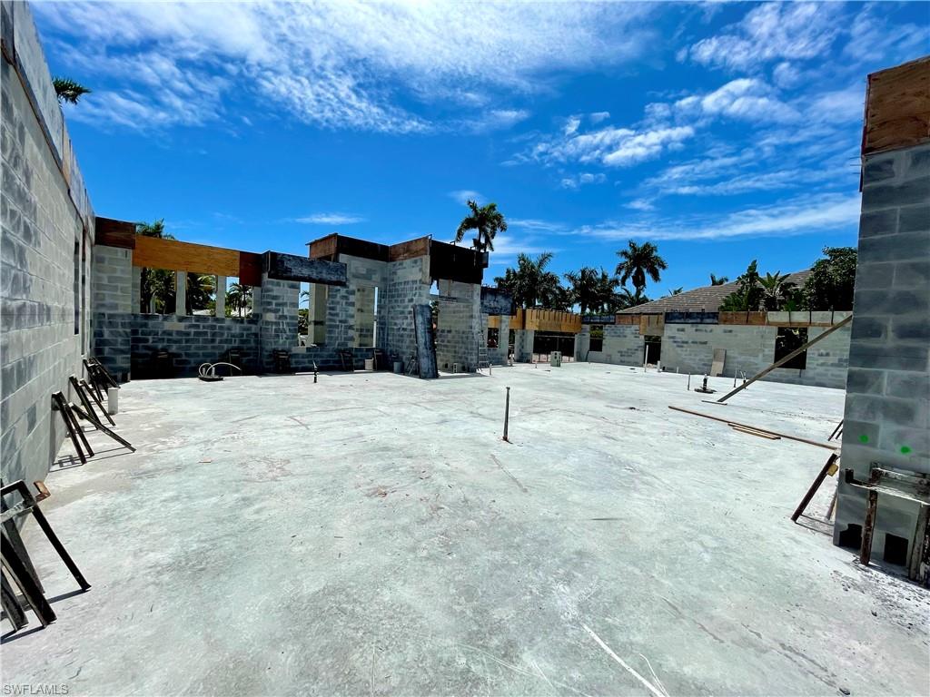 PARK SHORE - Residential